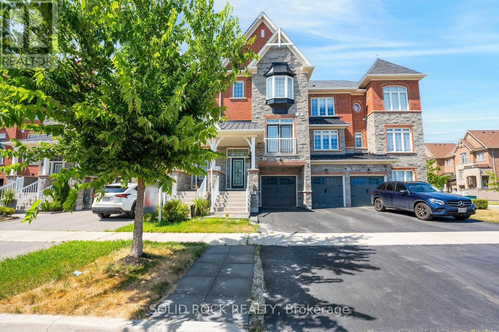 142 Farooq Boulevard S, Vaughan, ON, L4H 4S1