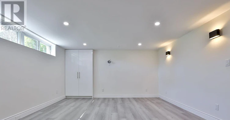383 Neal Drive, Richmond Hill, ON, L4C 3L6 - 11