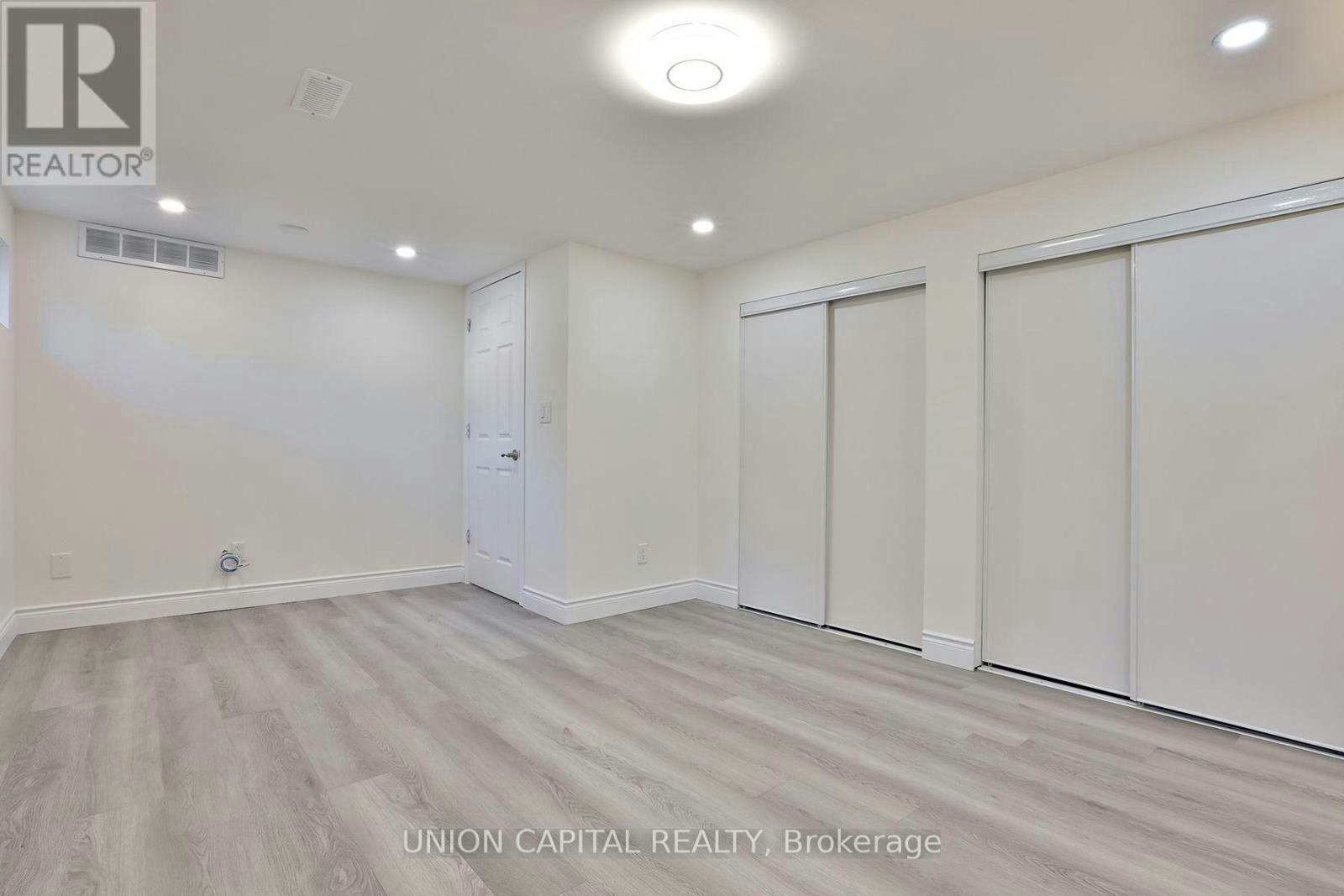 383 Neal Drive, Richmond Hill, ON, L4C 3L6 - 16