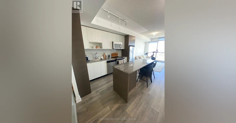 2701-9 Valhalla Inn Road, Toronto, ON, M9B 0B2 - 3