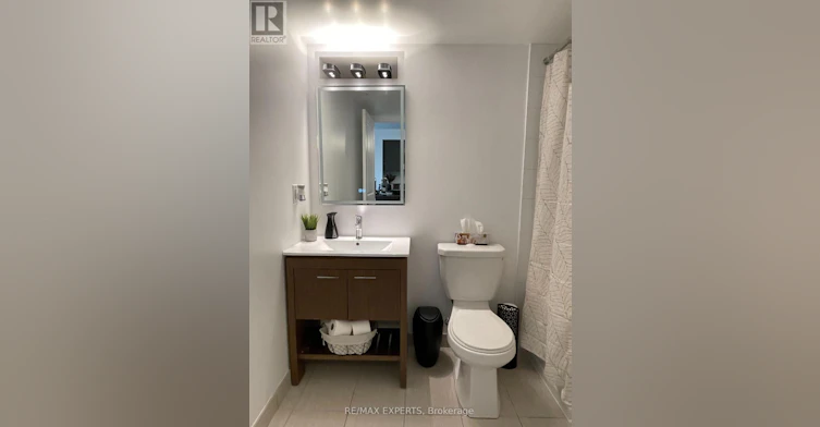 708-80 Esther Lorrie Drive, Toronto, ON, M9W 0C6 - 5