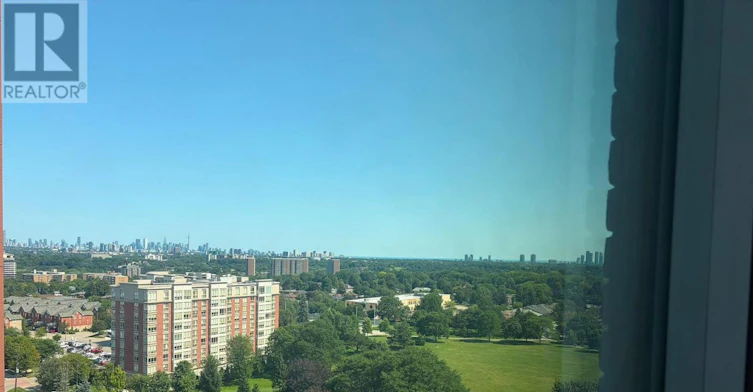 1112-4010 Eglinton Avenue W, Toronto, ON, M9A 0G5
