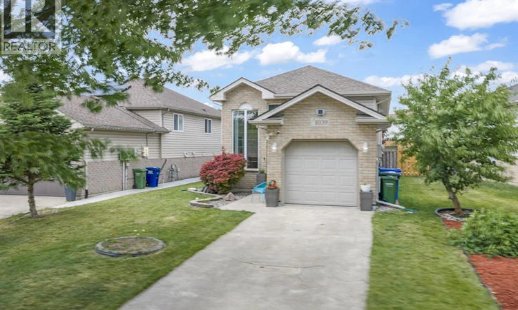 1039 Silverdale