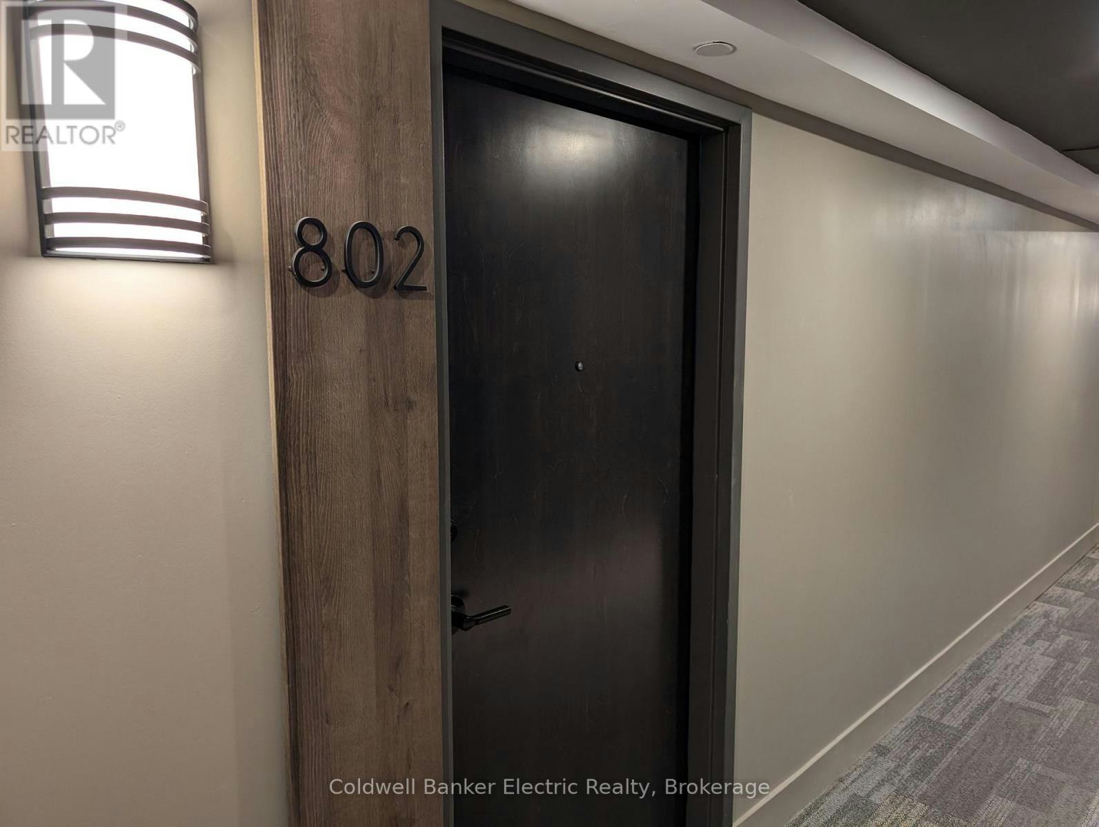802-195 Hunter Street E, Peterborough, ON, K9H 1G9 - 2