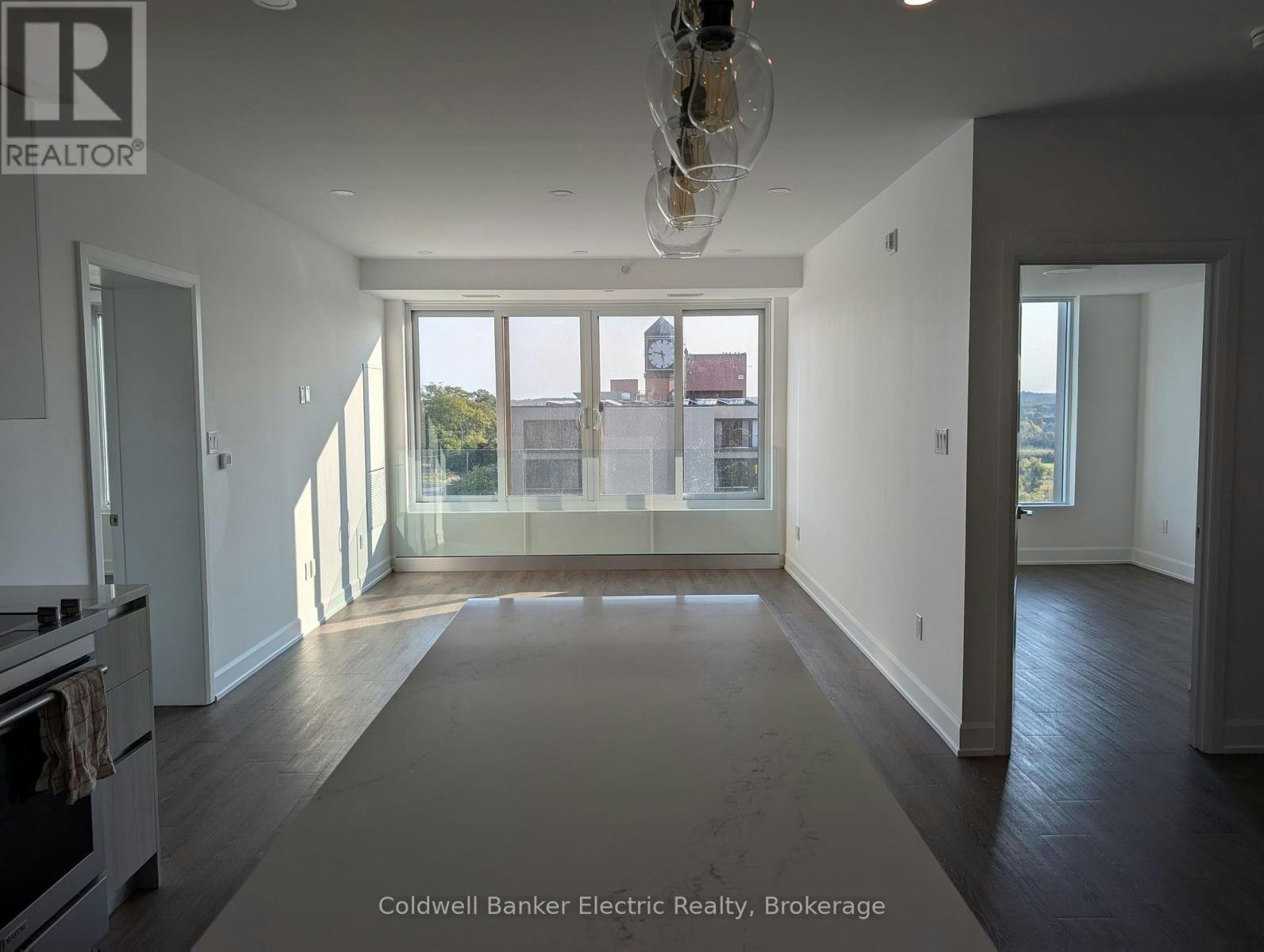 802-195 Hunter Street E, Peterborough, ON, K9H 1G9 - 5