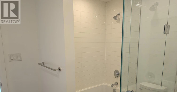 802-195 Hunter Street E, Peterborough, ON, K9H 1G9 - 9