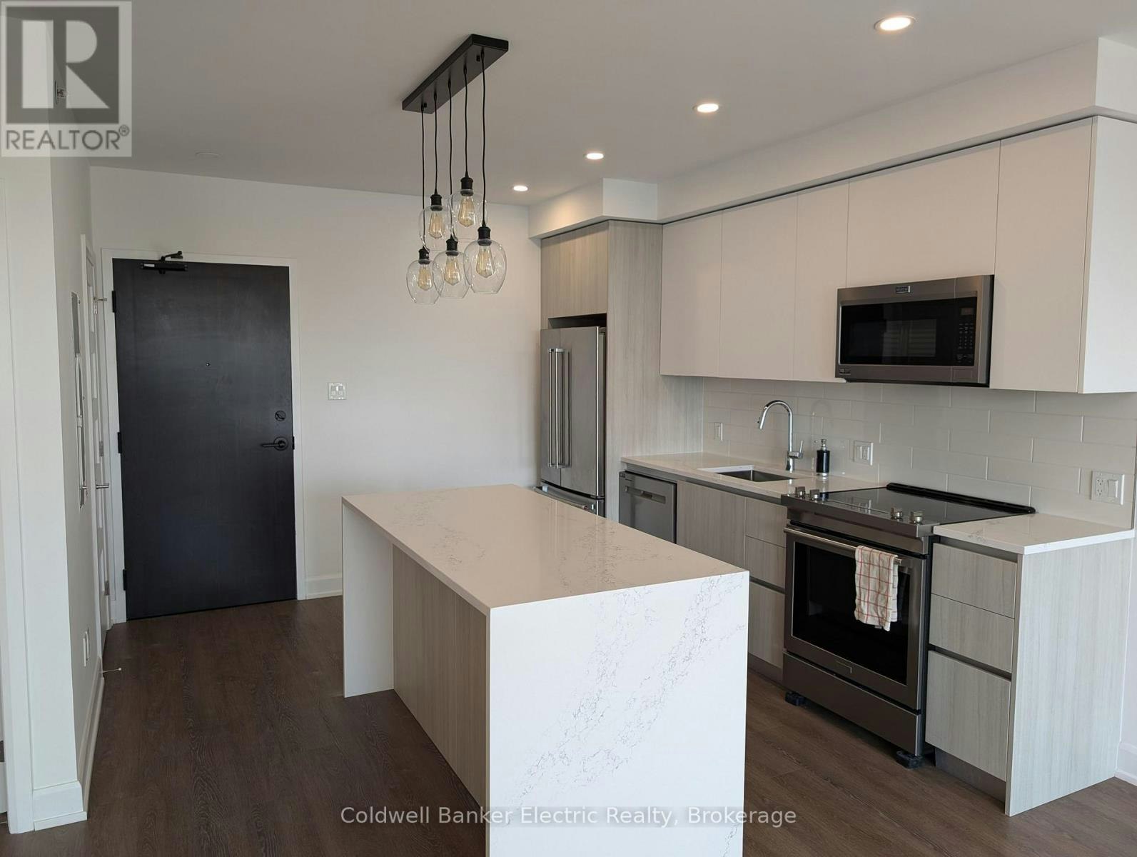 802-195 Hunter Street E, Peterborough, ON, K9H 1G9 - 13