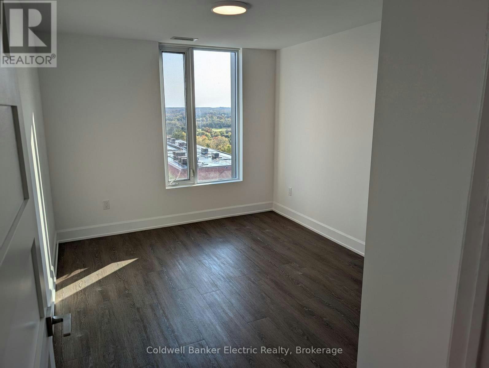 802-195 Hunter Street E, Peterborough, ON, K9H 1G9 - 11