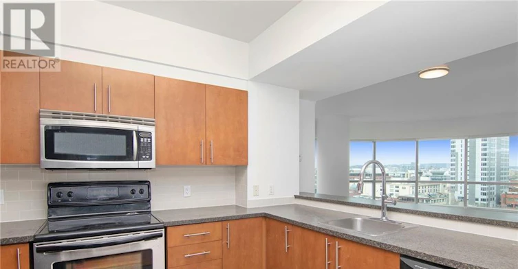 904-200 Rideau Street, Ottawa, ON, K1N 5Y1 - 9