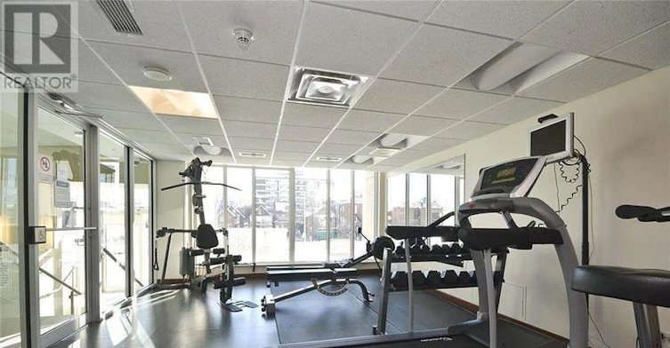 904-200 Rideau Street, Ottawa, ON, K1N 5Y1 - 23