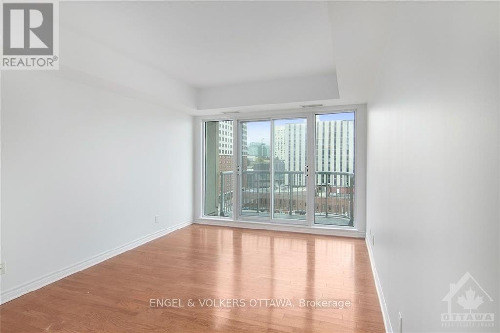 904-200 Rideau Street, Ottawa, ON, K1N 5Y1 - 10