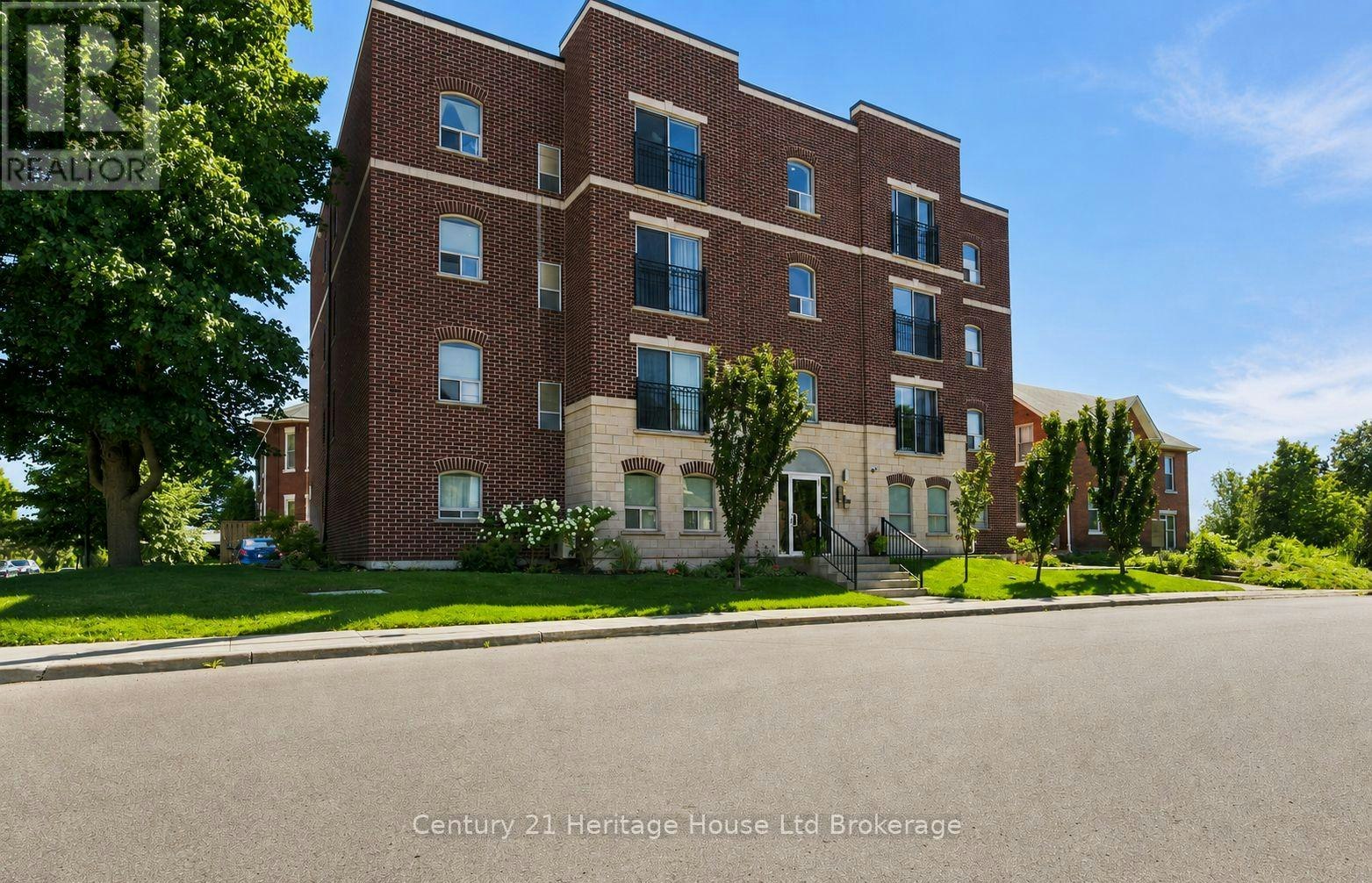 301-34 Brock Street, Woodstock, ON, N4S 3B5