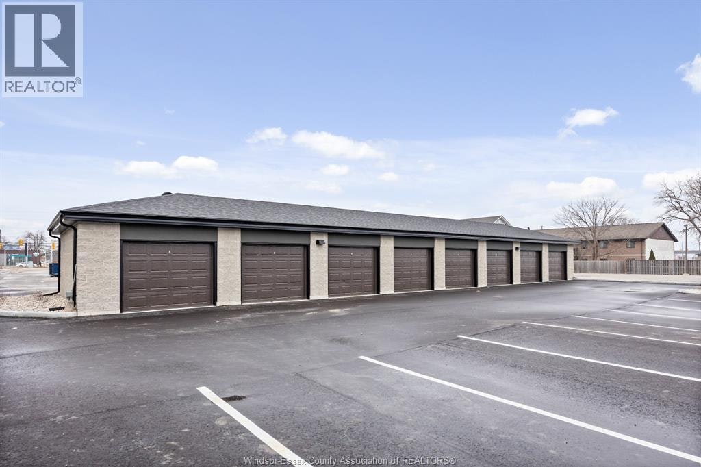 110-11870 Tecumseh Road East, Tecumseh, ON, N8N 0J5 - 41