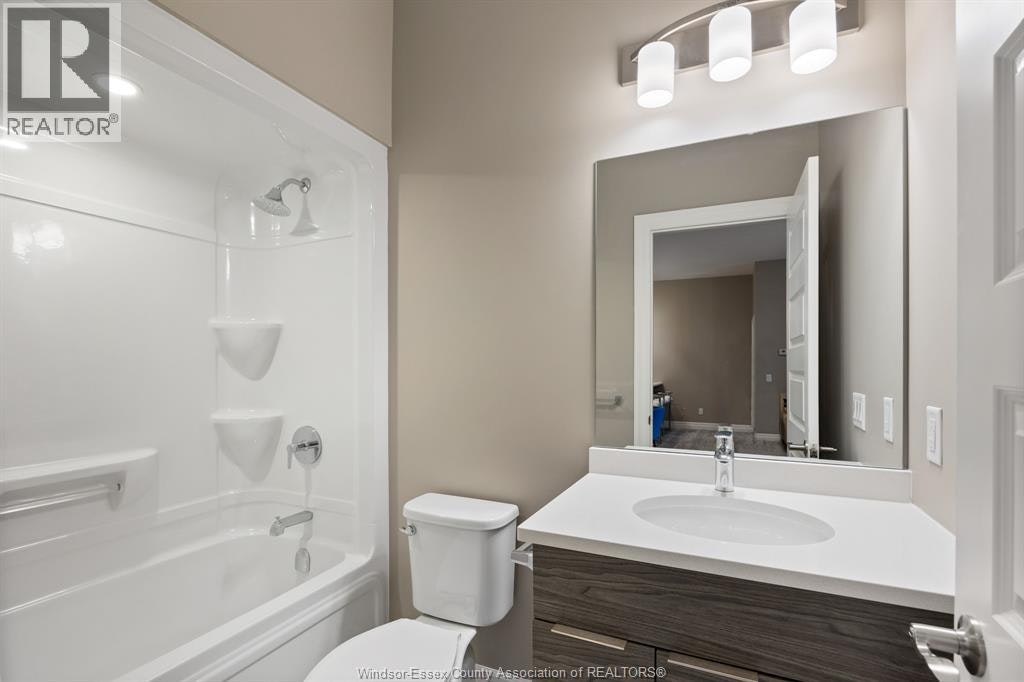 110-11870 Tecumseh Road East, Tecumseh, ON, N8N 0J5 - 22