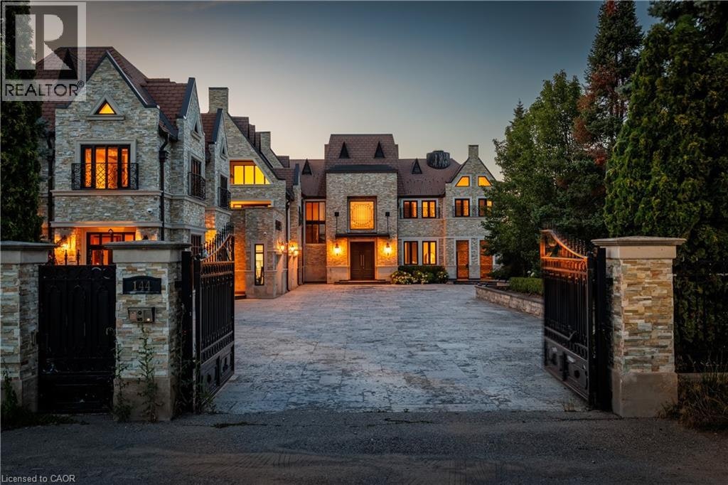 144 Lake Drive E, Georgina, ON, L4P 3E9