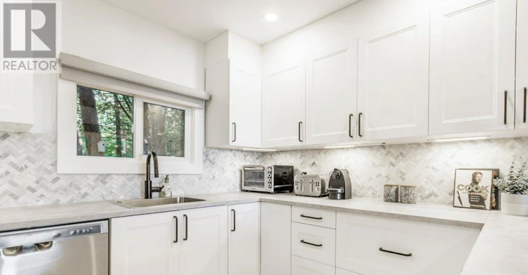 37 Georgian Manor Drive, Collingwood, ON, L9Y 3Z1 - 12