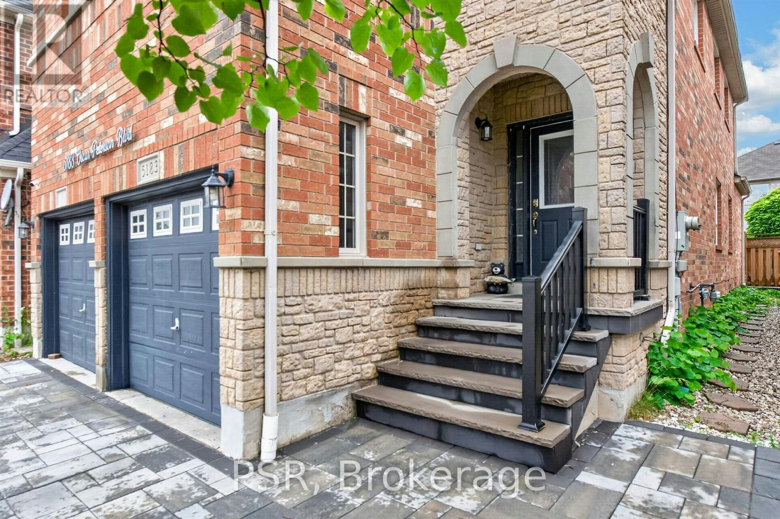5183 Oscar Peterson Boulevard, Mississauga, ON, L5M 7W5 - 4
