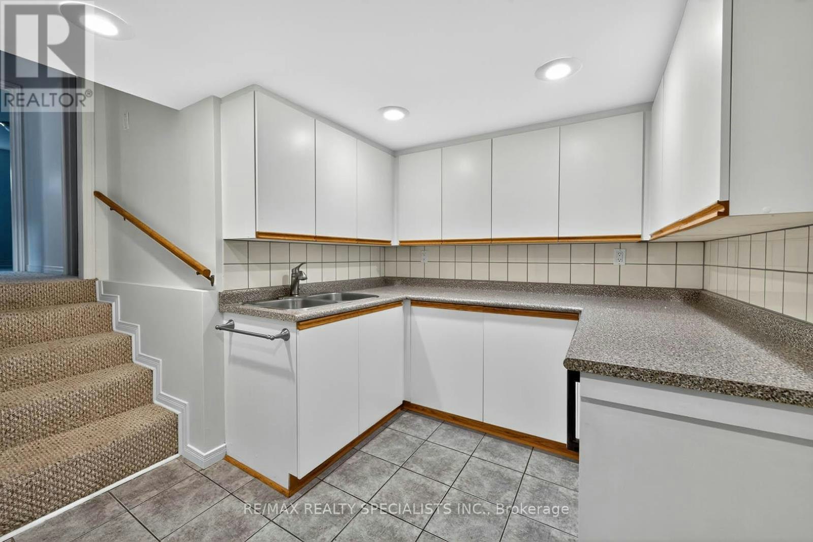 LOWER-1912 Bonnymede Drive, Mississauga, ON, L5J 1E1 - 13