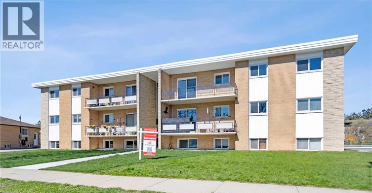 4-11 Olympic Drive, Kitchener, ON, N2M 3S7 - 17