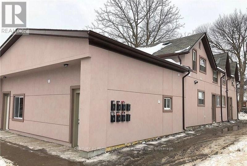 240-242 Main Street EAST, Welland, ON, L3B 3W9