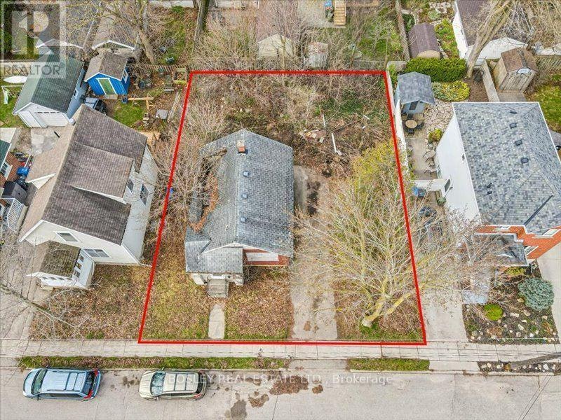 39 Menzie Avenue, Guelph, ON, N1E 5X8