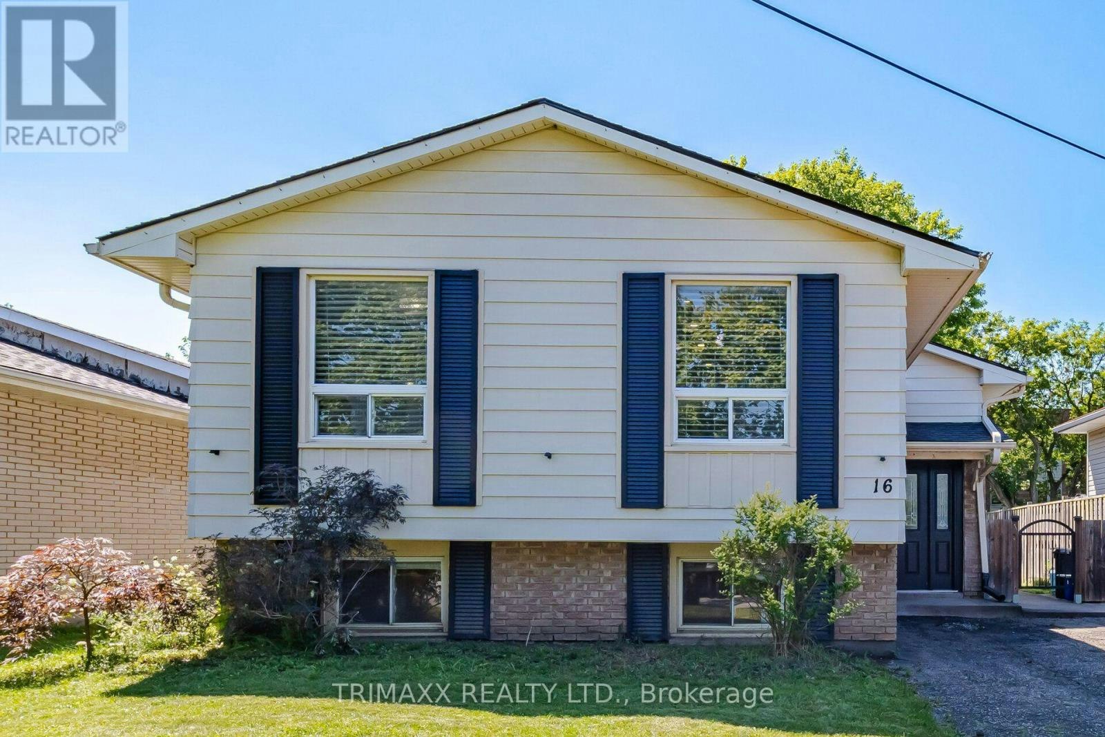 16 Loraine Drive, St. Catharines, ON, L2P 3N8