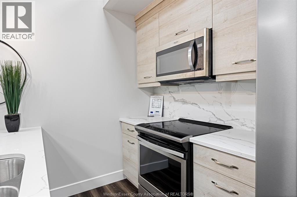 202-800 Beachside Drive, Lakeshore, ON, N9K 0C5 - 11
