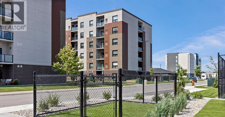 202-800 Beachside Drive, Lakeshore, ON, N9K 0C5 - 43
