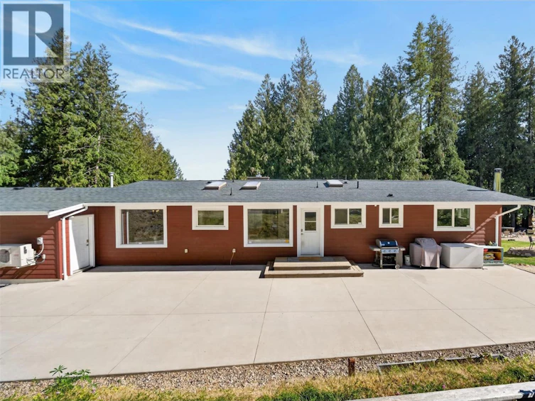 450 SW 20 Avenue, Salmon Arm, BC, V1E 1T6 - 46