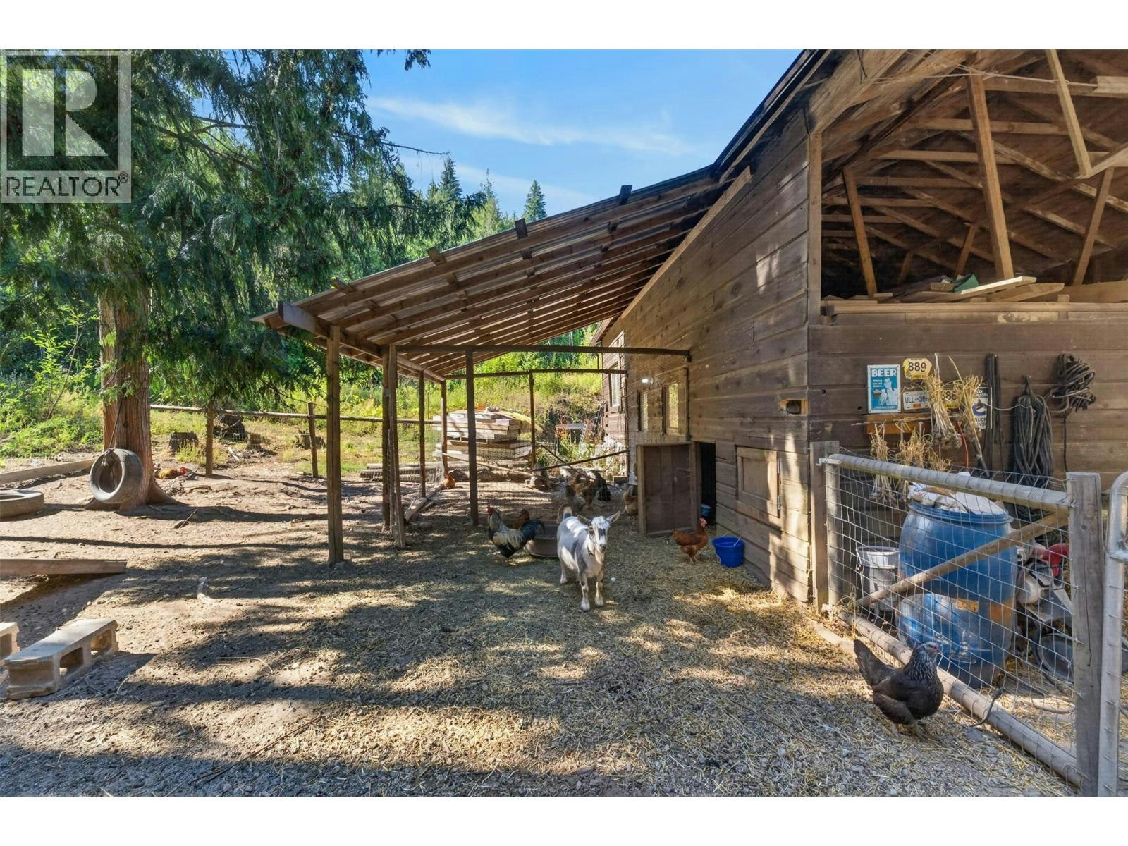 450 SW 20 Avenue, Salmon Arm, BC, V1E 1T6 - 60