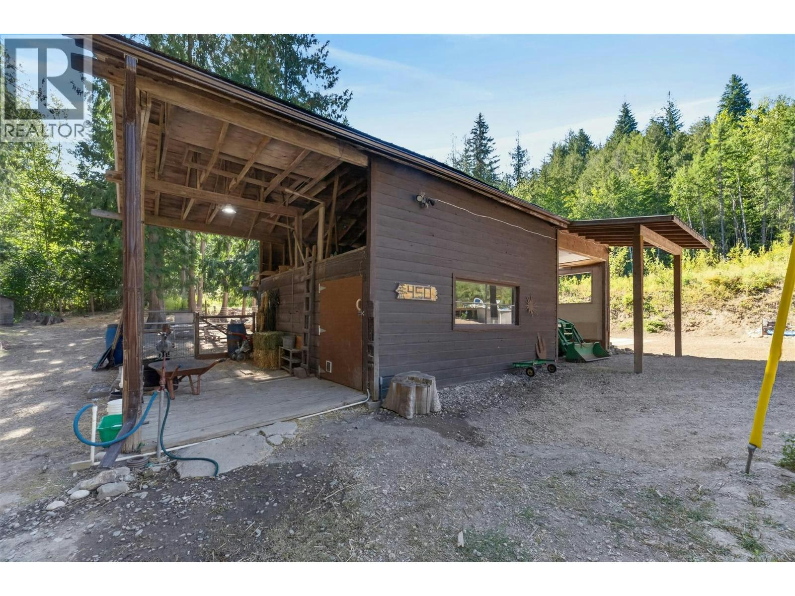 450 SW 20 Avenue, Salmon Arm, BC, V1E 1T6 - 58