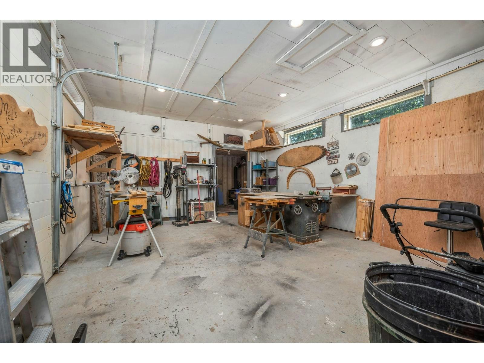 7185 Old Kamloops Road, Vernon, BC, V1H 1W6 - 35