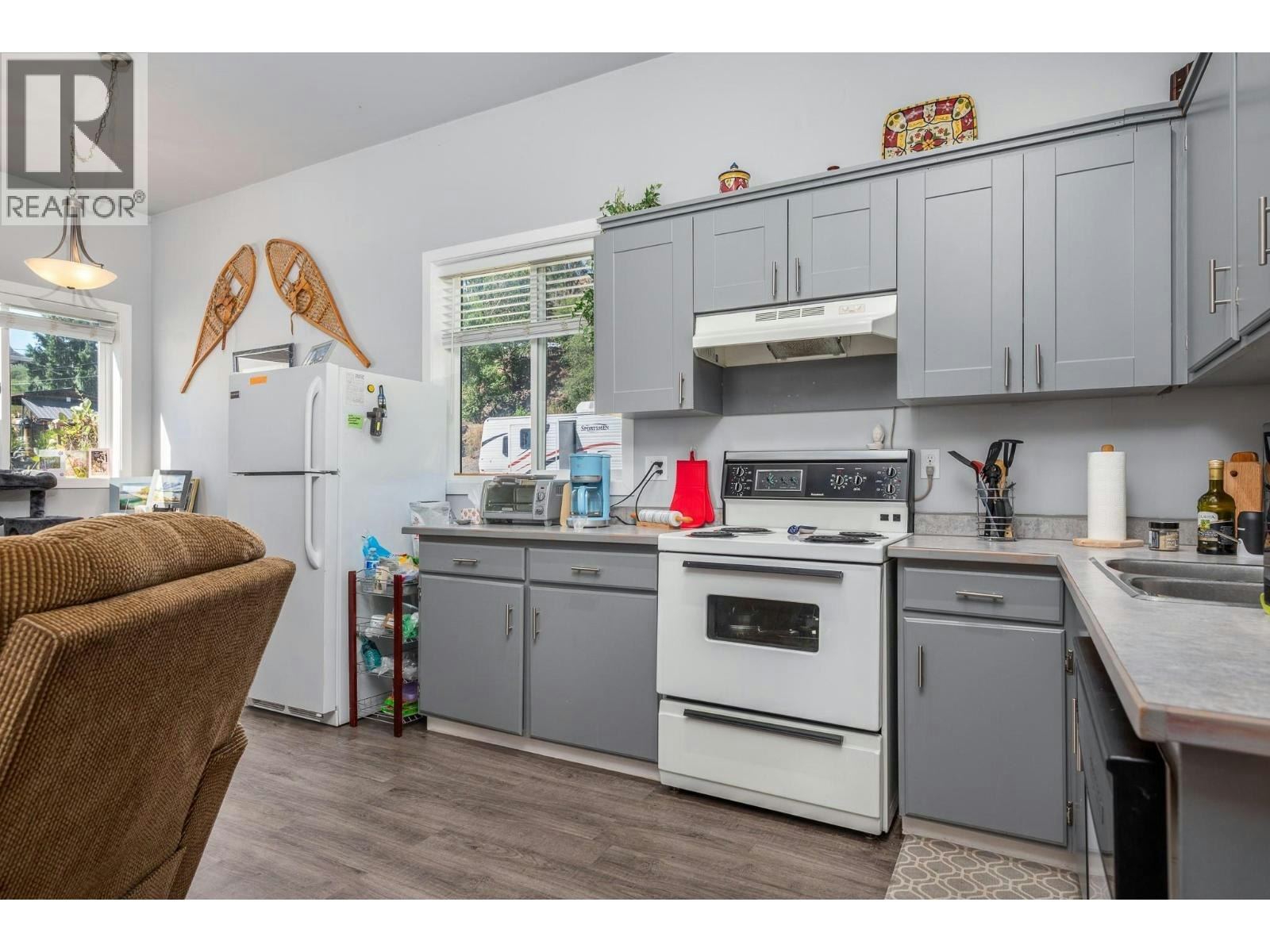 7185 Old Kamloops Road, Vernon, BC, V1H 1W6 - 31