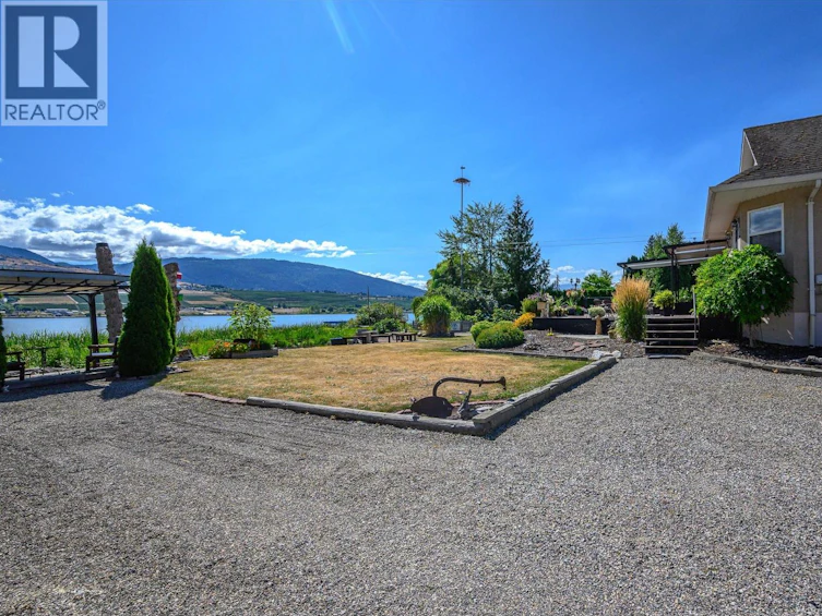7185 Old Kamloops Road, Vernon, BC, V1H 1W6 - 37