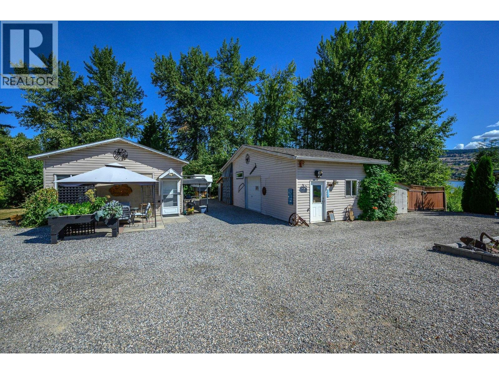 7185 Old Kamloops Road, Vernon, BC, V1H 1W6 - 34