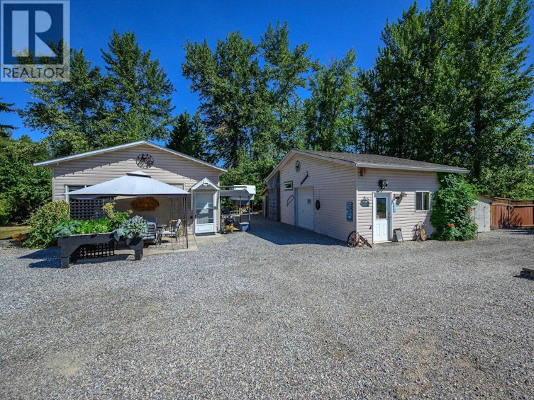 7185 Old Kamloops Road, Vernon, BC, V1H 1W6 - 34