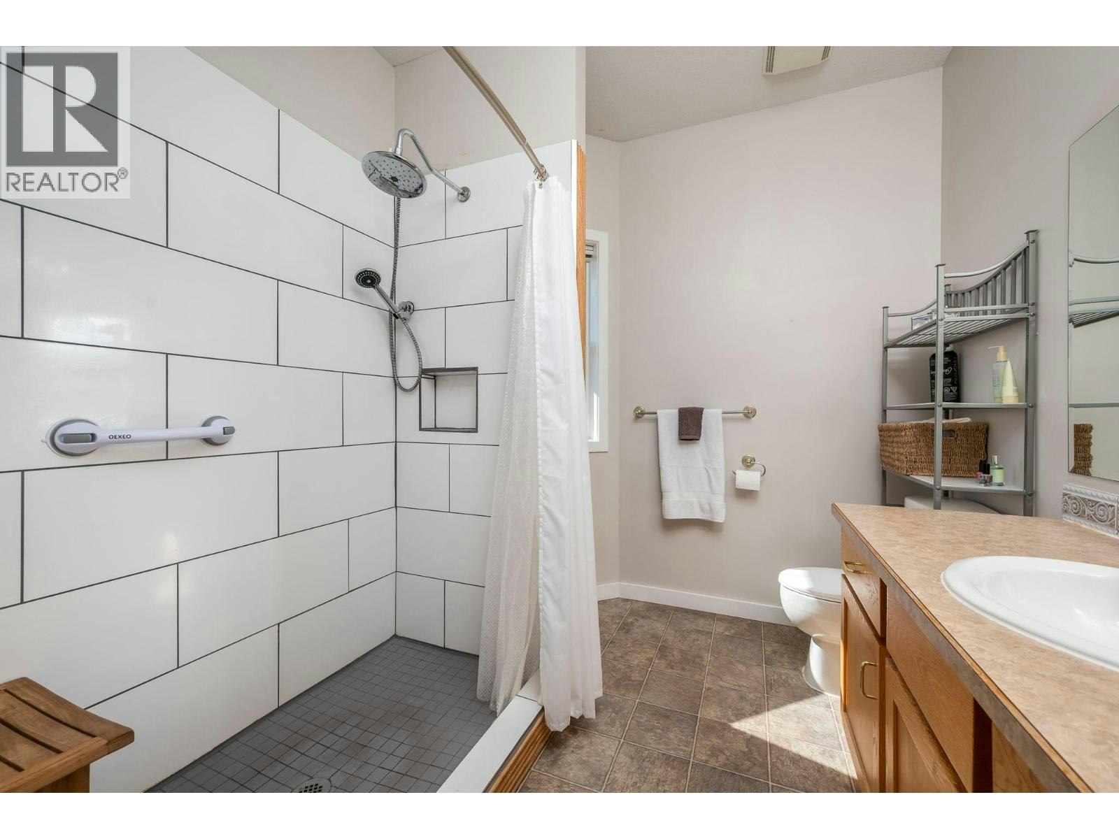 7185 Old Kamloops Road, Vernon, BC, V1H 1W6 - 20