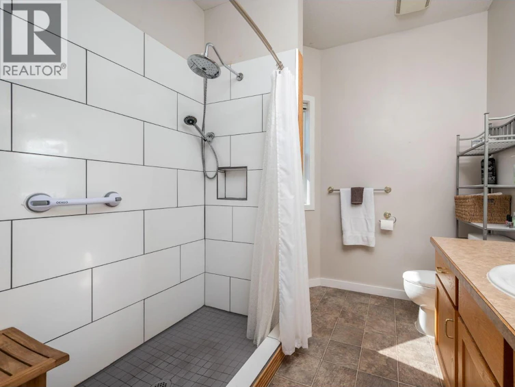 7185 Old Kamloops Road, Vernon, BC, V1H 1W6 - 20
