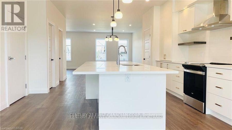104-361 Quarter Town Line, Tillsonburg, ON, N4K 0K2 - 7