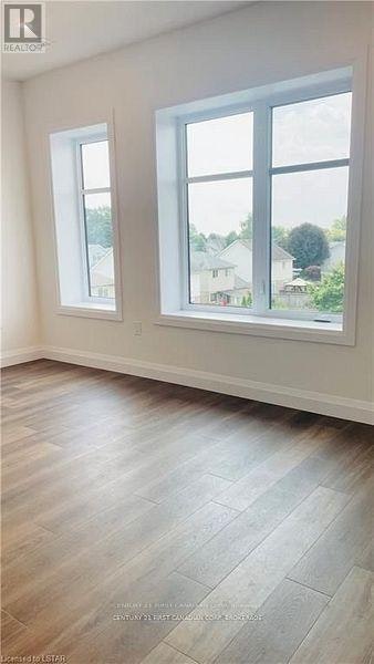 104-361 Quarter Town Line, Tillsonburg, ON, N4K 0K2 - 24