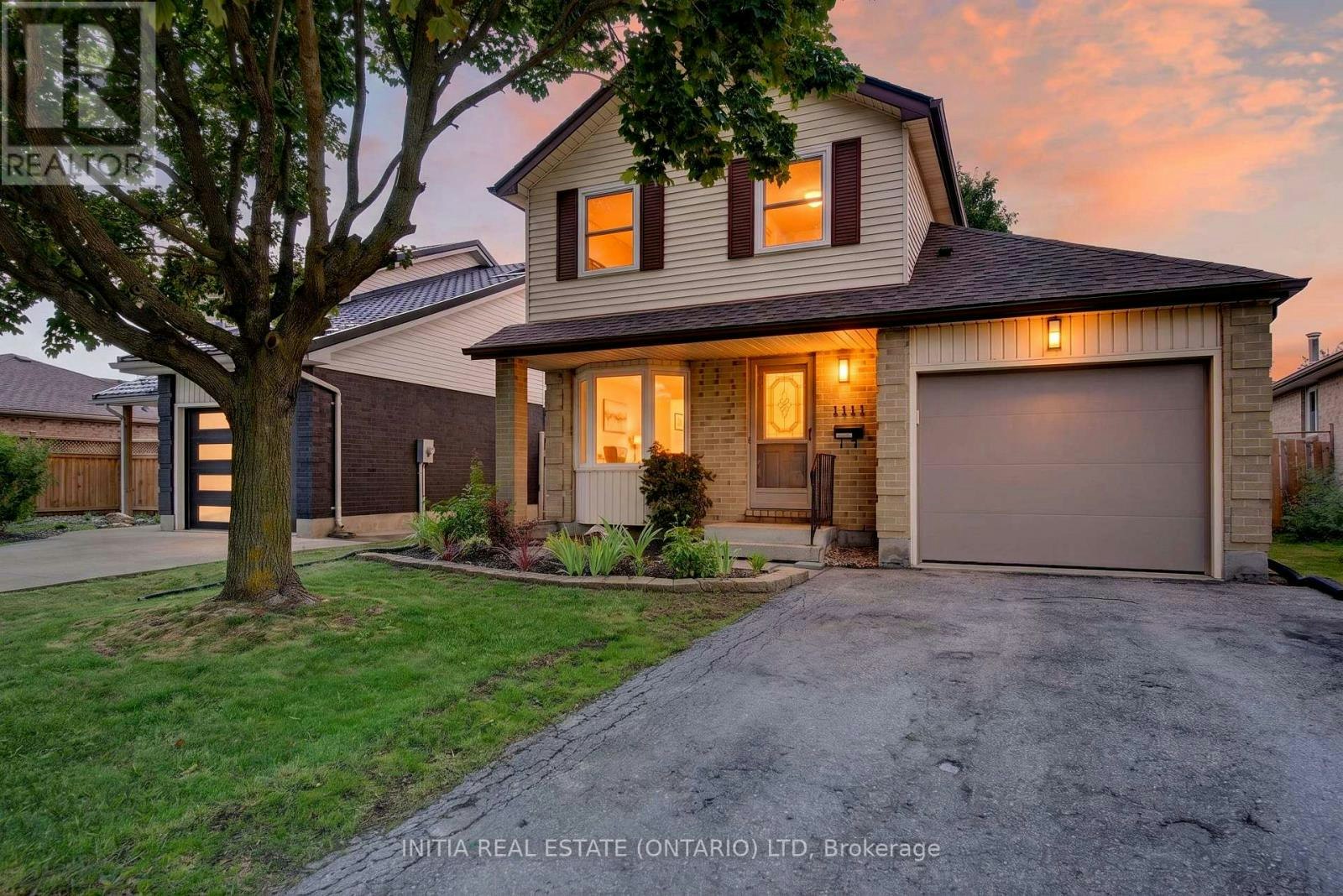 1111 Aldersbrook Road, London, ON, N6G 2X2