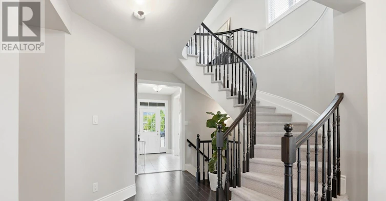224 Ponderosa Street, Ottawa, ON, K2S 1E7 - 4