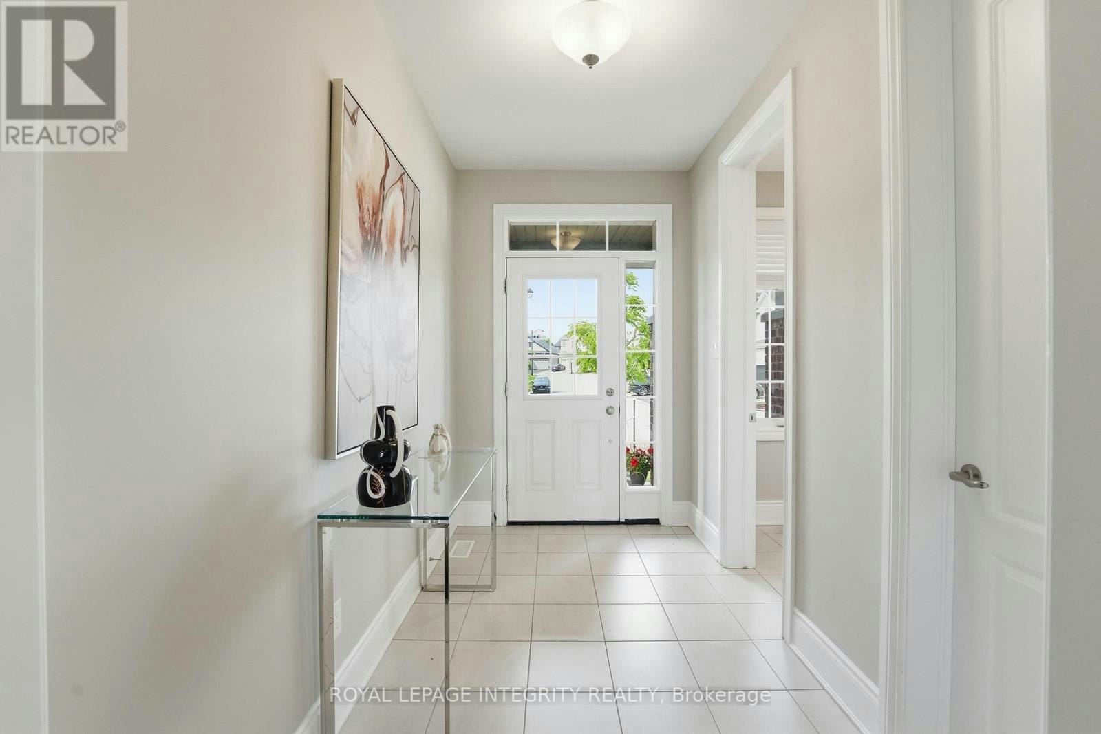 224 Ponderosa Street, Ottawa, ON, K2S 1E7 - 2