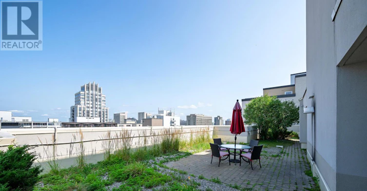 203-138 Somerset Street, Ottawa, ON, K2P 0A3 - 33