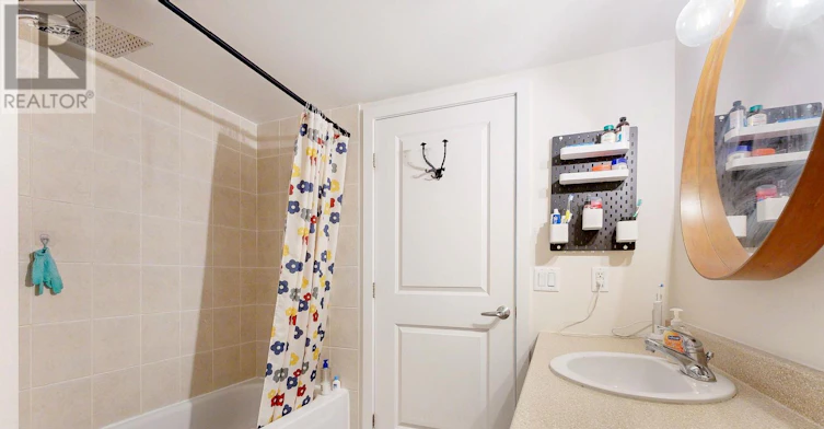 203-138 Somerset Street, Ottawa, ON, K2P 0A3 - 21