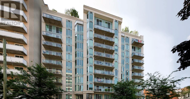 203-138 Somerset Street, Ottawa, ON, K2P 0A3 - 2