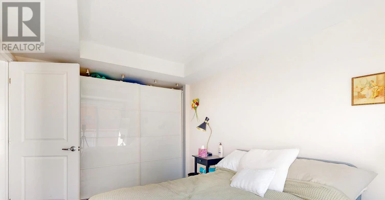 203-138 Somerset Street, Ottawa, ON, K2P 0A3 - 18