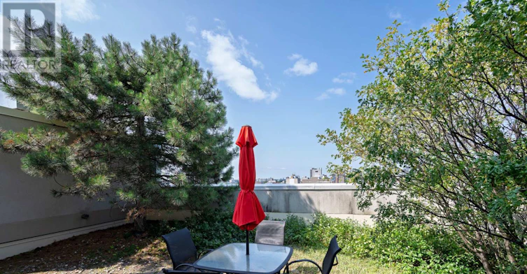 203-138 Somerset Street, Ottawa, ON, K2P 0A3 - 32