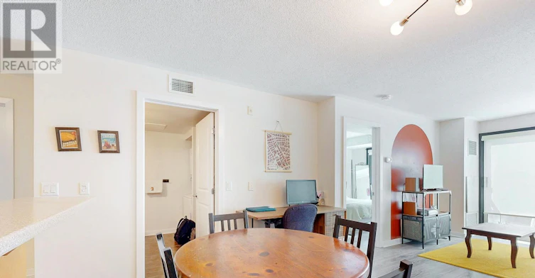 203-138 Somerset Street, Ottawa, ON, K2P 0A3 - 13