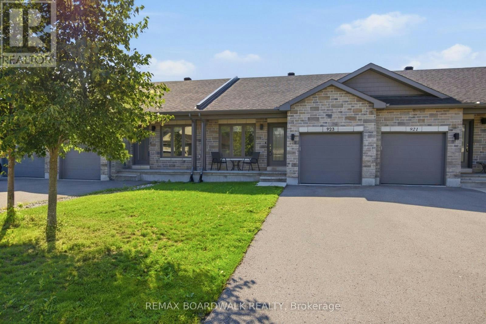 923 Leishman Drive, Mississippi Mills, ON, K0A 1A0